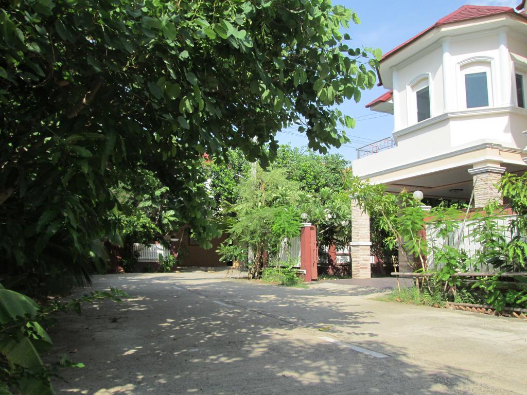 Kamalar Palace Phra Nakhon Si Ayutthaya Exterior foto